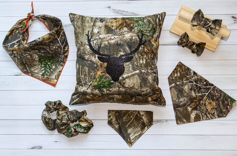 Real Tree Camo Bow Tie - Hunter K9 Gear